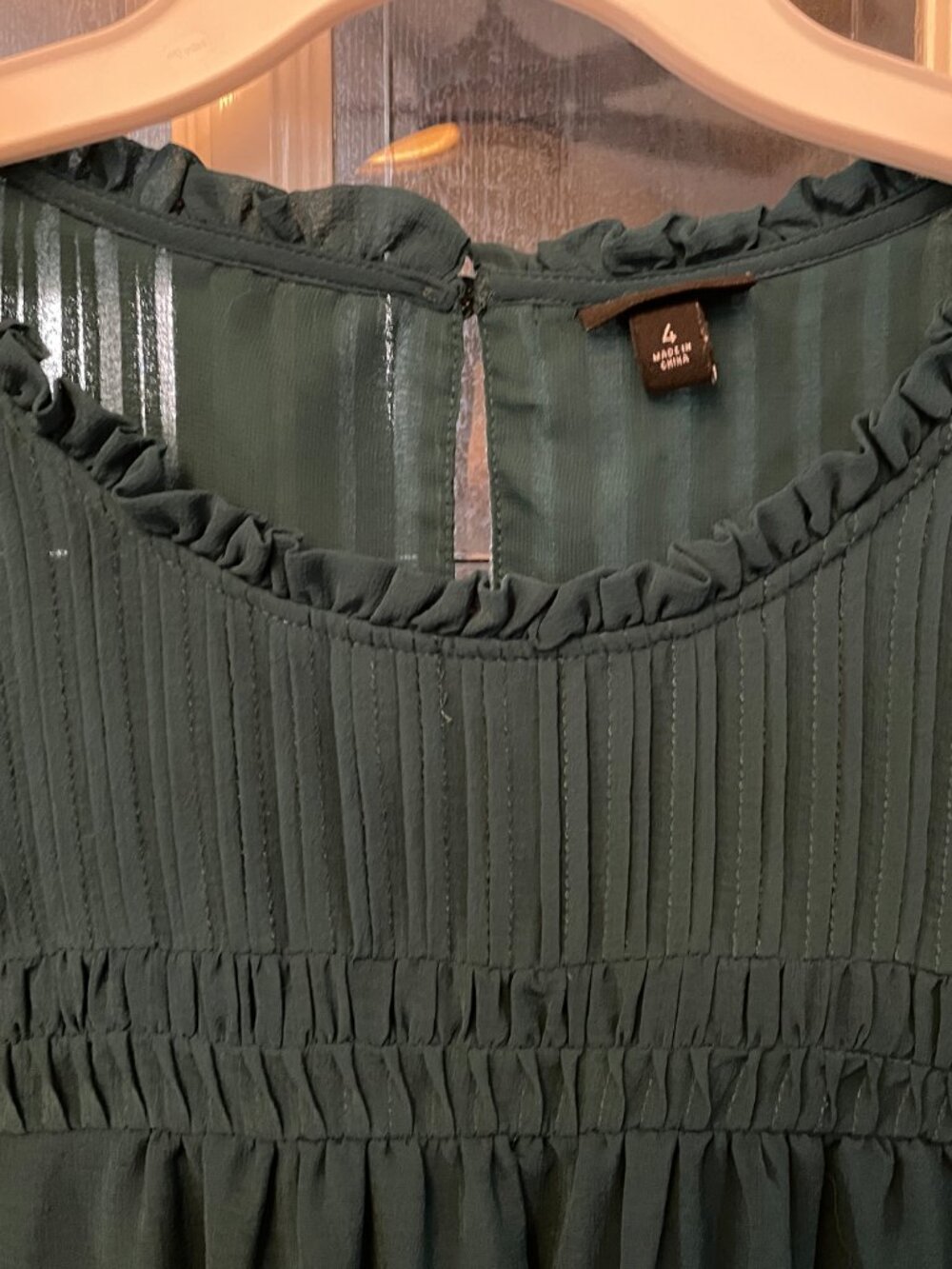 Torrid Dark Green Babydoll Chiffon Top Lined with Flutter Sleeves - Picture 4 of 6